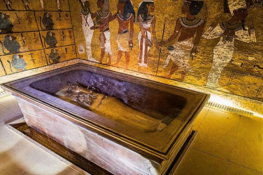 Hurghada day trip to Luxor including Tomb of Tutankhamun